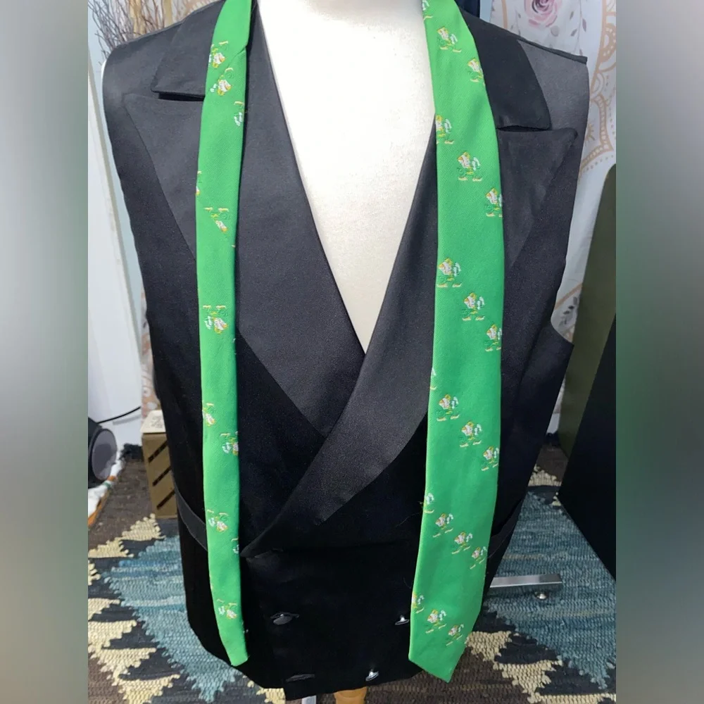 Vintage Fighting Irish Golden Clasp By Consort Green Tie Green Lucky Tie